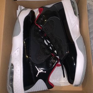 GS Aura 2 Jordans